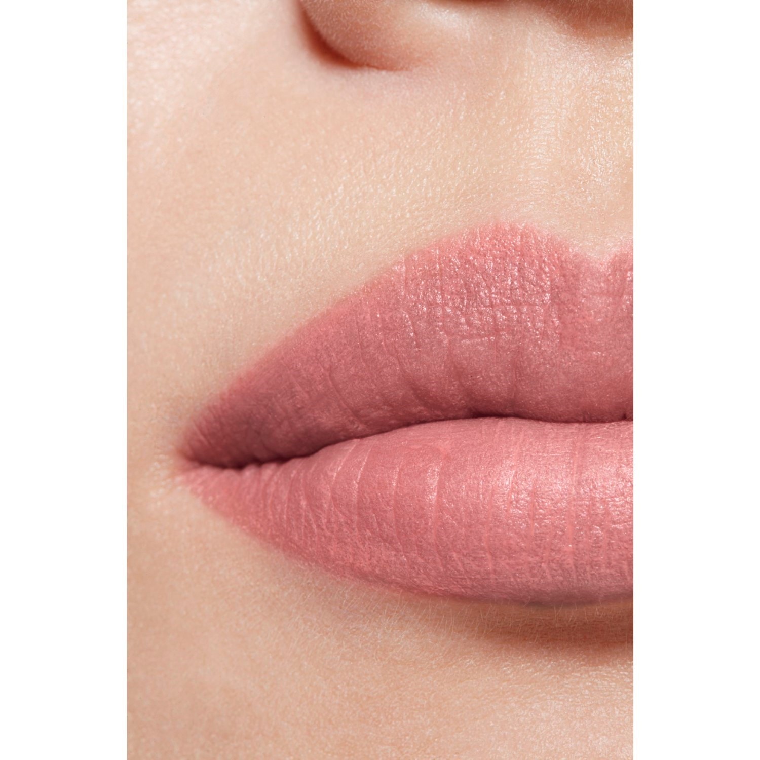 LABIAL LÍQUIDO MATE